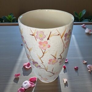 Classic Floral Ceramic Vase – White with Pink & Purple Blossoms